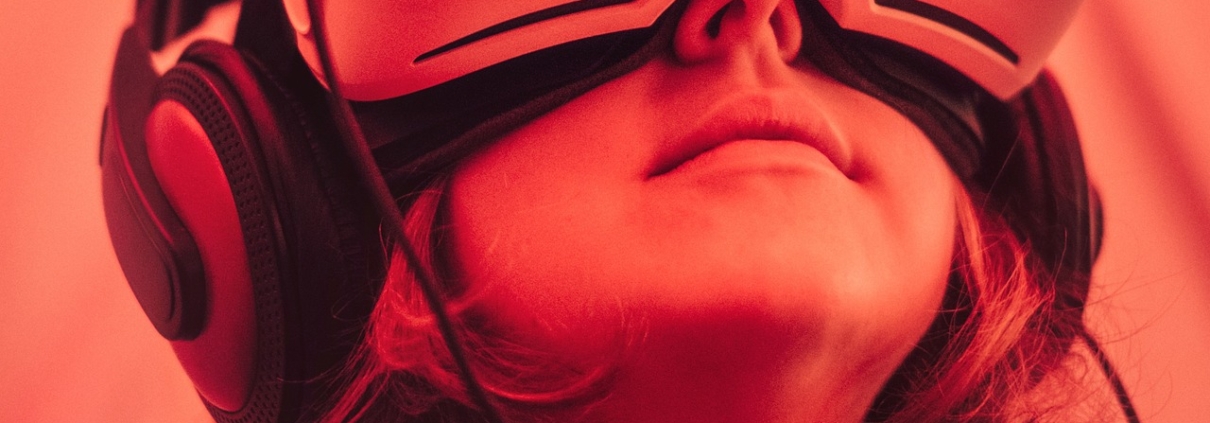 Girl wearing vr headset